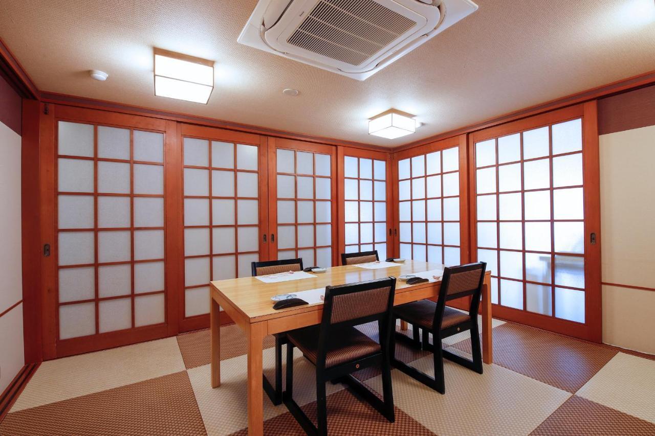ホテル こみなと漁師料理　海の庭 鴨川市 エクステリア 写真