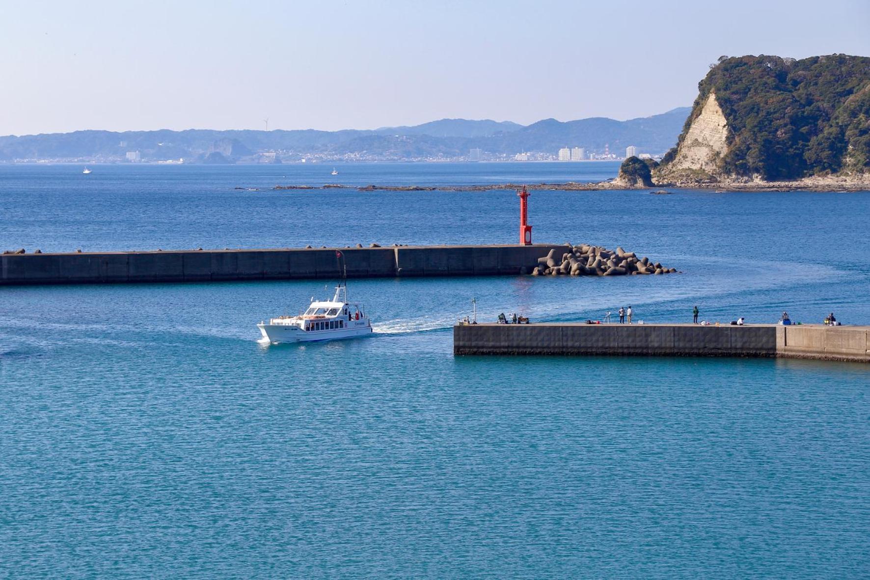 ホテル こみなと漁師料理　海の庭 鴨川市 エクステリア 写真